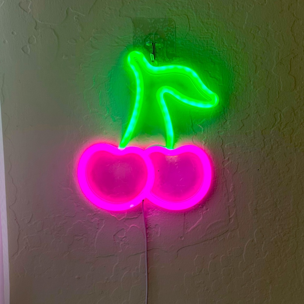 Light up wall decor